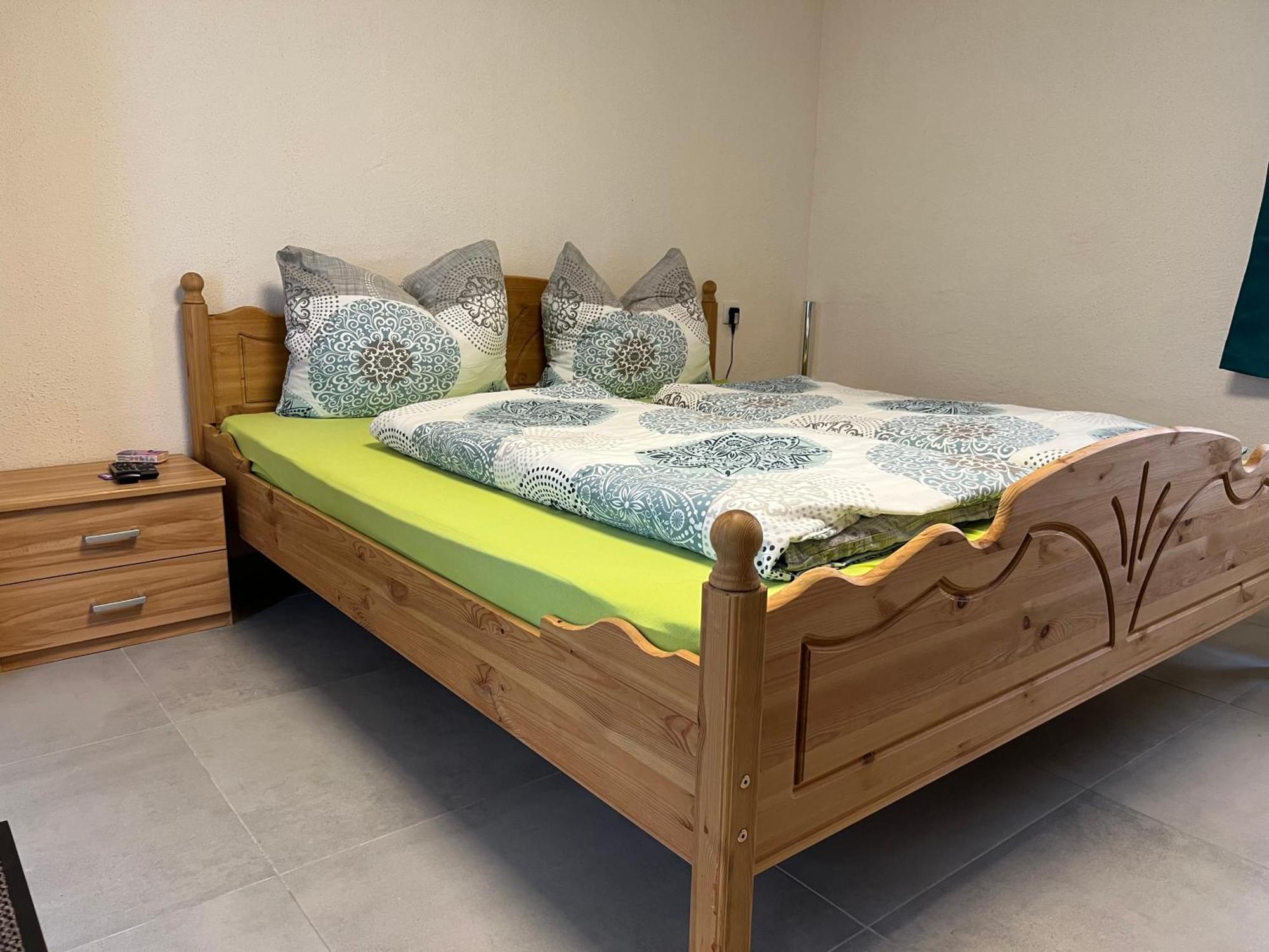 Apartments Und Zimmer Vettweiss מראה חיצוני תמונה