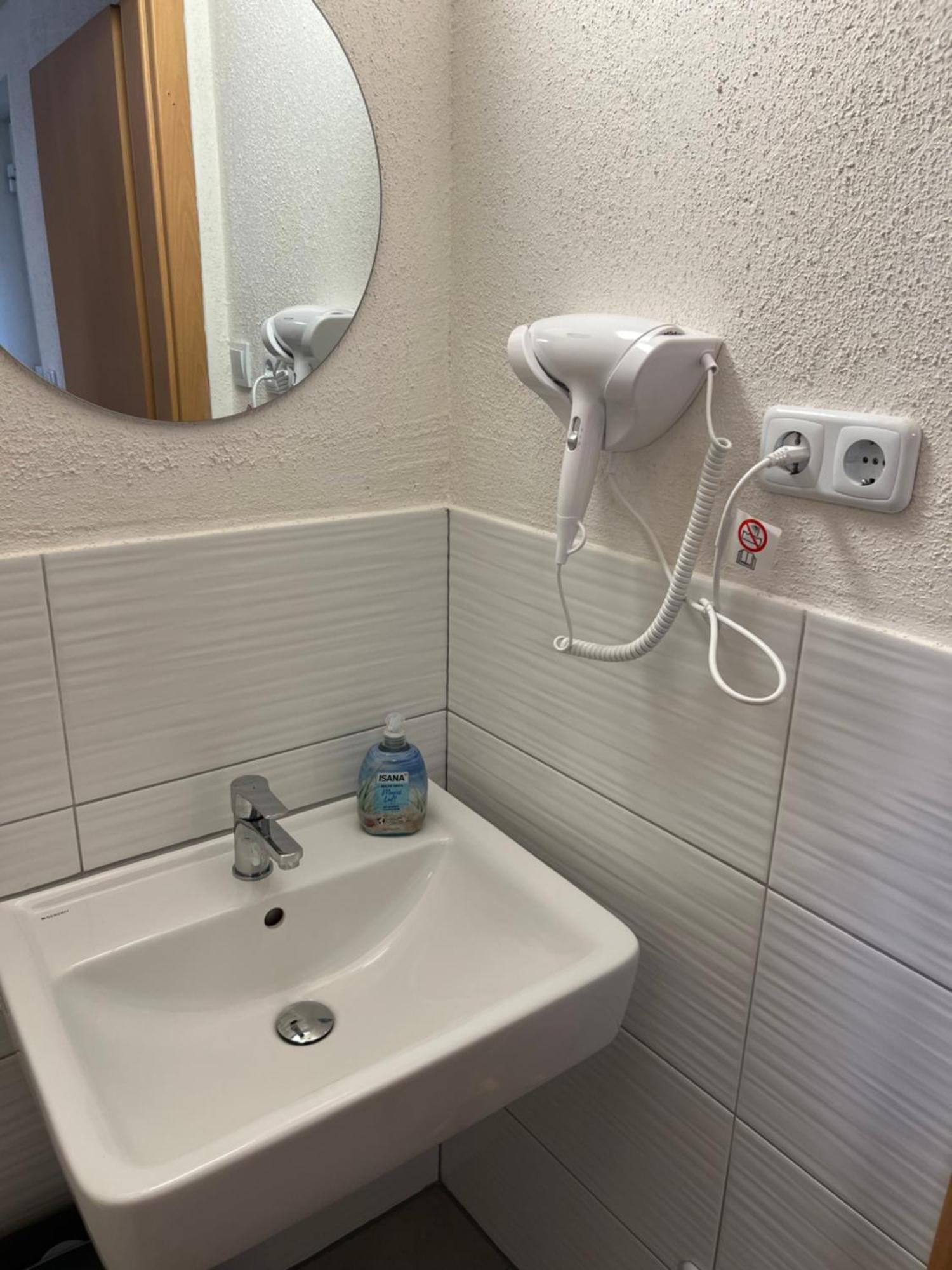 Apartments Und Zimmer Vettweiss מראה חיצוני תמונה
